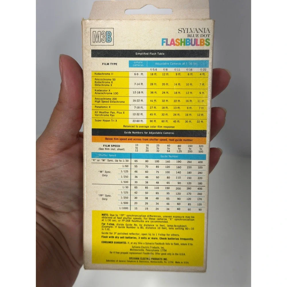 Vintage Sylvania Blue Dot Flashbulbs Lot 48 Bulbs - 36 x M2B & 12x M3B Retro